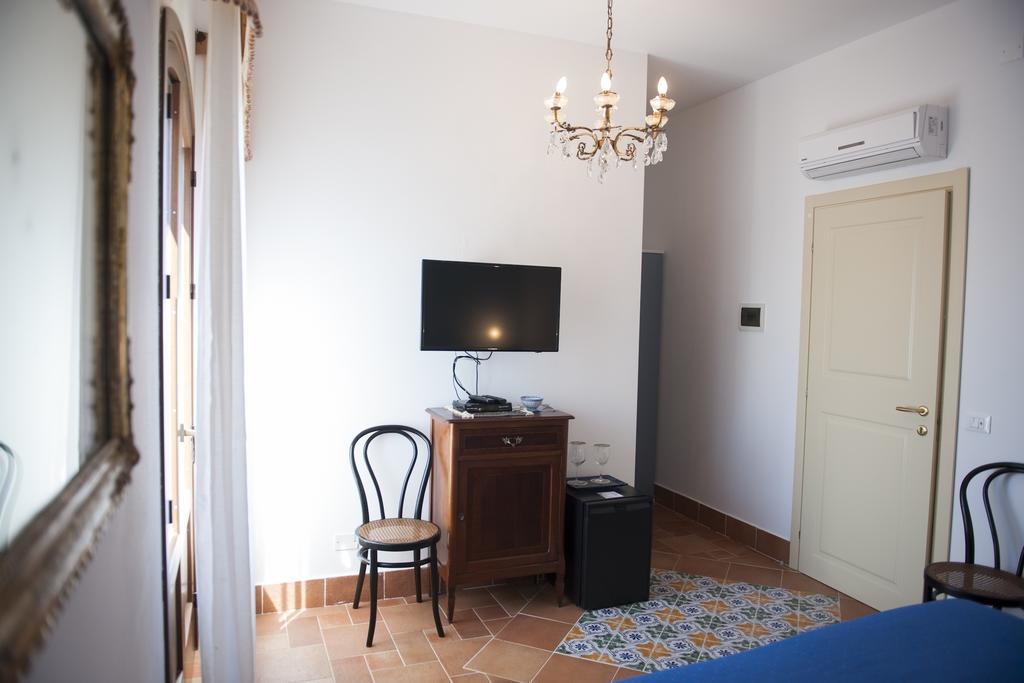 Bed and Breakfast Baglio Buccellato Скопелло Номер фото